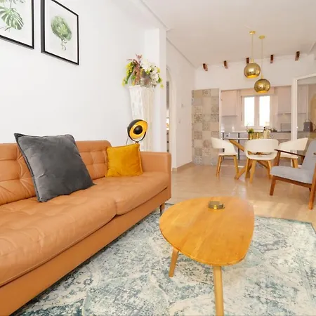 Punta Prima Pleasure With Private Parking In A Gated Community Close To The Beach Torrevieja Buitenkant foto