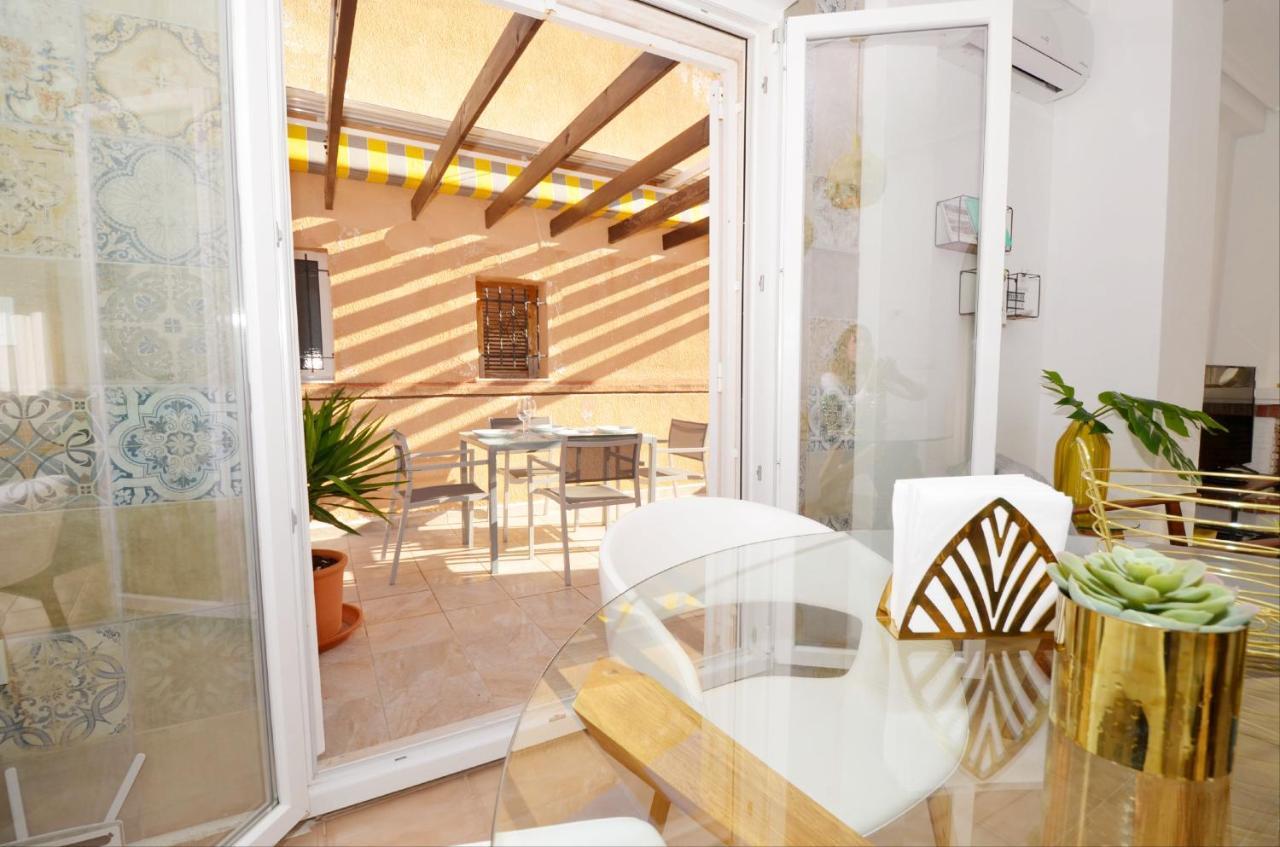 Punta Prima Pleasure With Private Parking In A Gated Community Close To The Apartment Torrevieja
